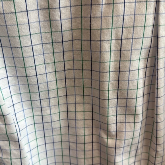 Chaps White and Blue Casual Button Down Shirt Classic Fit Twill Wrinkle Free - Picture 3 of 6